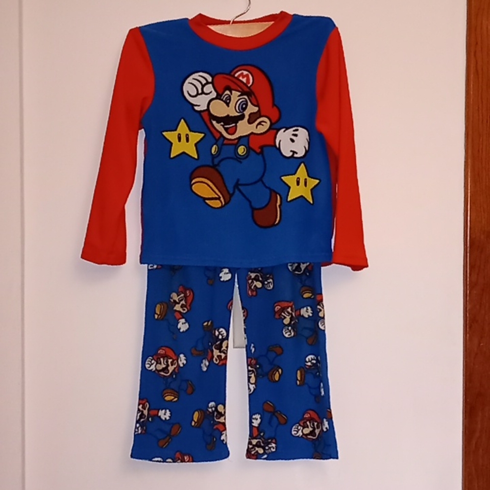Nintendo Mario Brothers Luigi Long Sleeve Fleece Pajama Set Size 8